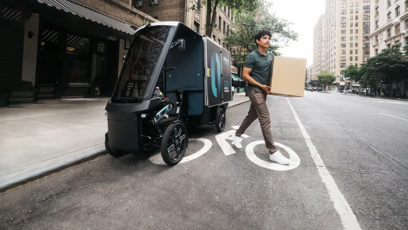 PACk delivers package in Manhattan